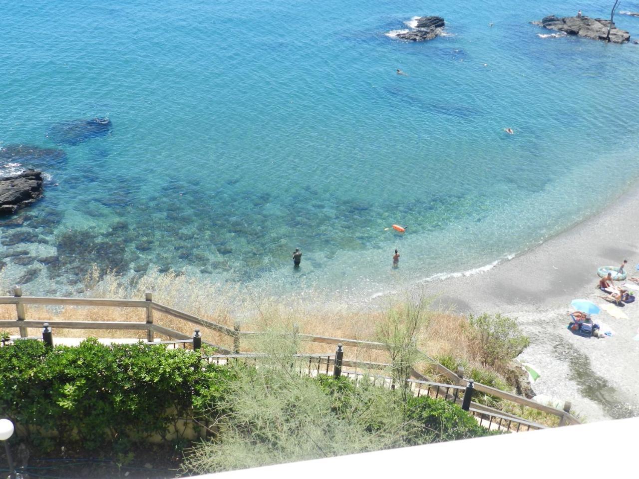 Costa Quebrada Residencial 1 Apartment เบนัลมาเดนา ภายนอก รูปภาพ