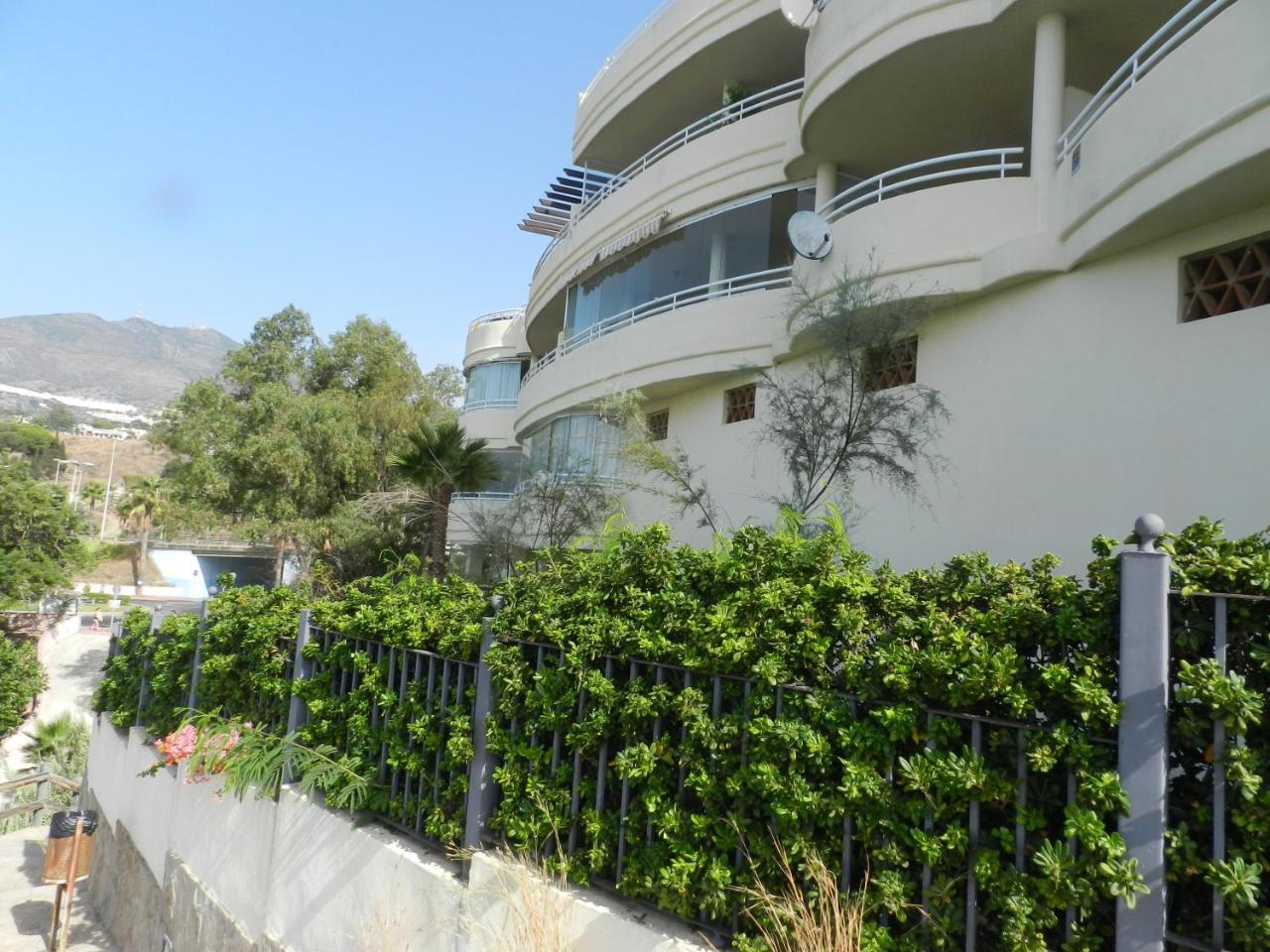 Costa Quebrada Residencial 1 Apartment เบนัลมาเดนา ภายนอก รูปภาพ